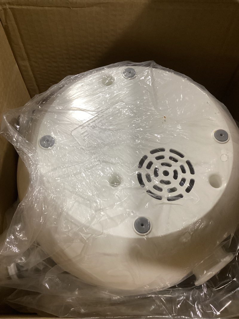 Condition photo showing Good Condition for Vicks NaturalCare Cool Mist Ultrasonic Humidifier (VUL530), White, Small Room – Humidifier and Diffuser with Nighttime Light, Works with Vicks VapoPads