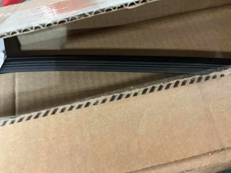 Condition photo showing Good Condition for BOSCH 22A22B ICON Beam Wiper Blades - Driver and Passenger Side - Set of 2 Blades (22A & 22B) Front (22A & 22B) ICON Combo Pack (Front)