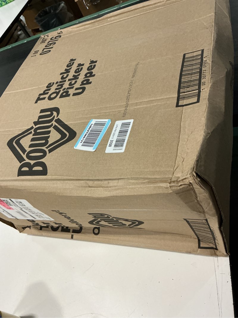 Condition photo showing New/Like New for bounty paper towels quick size, white, 16 family rolls = 40 regular rolls family 117 sheet (pack of 16)