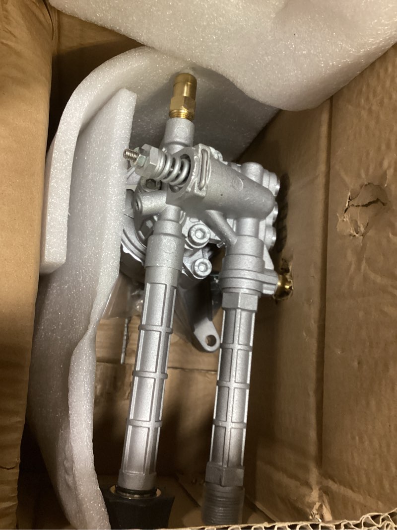 Condition photo showing Good Condition for 7/8" shaft vertical pressure washer pump 2600-3000 psi @2.5 gpm oem & power washer pump for troy bilt srmw22g26-ez craftsman ar front inlet/outlet with 5 nozzle