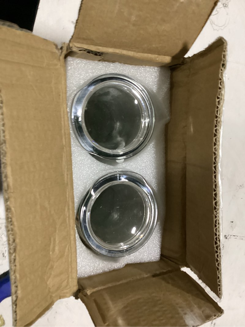 Condition photo showing New/Like New for set of 2 glass carafe with lids, 1 liter water pitcher carafe for mimosa bar, brunch, cold water, beverage, wine, iced tea, lemonade - 2 wooden chalkboard tags included