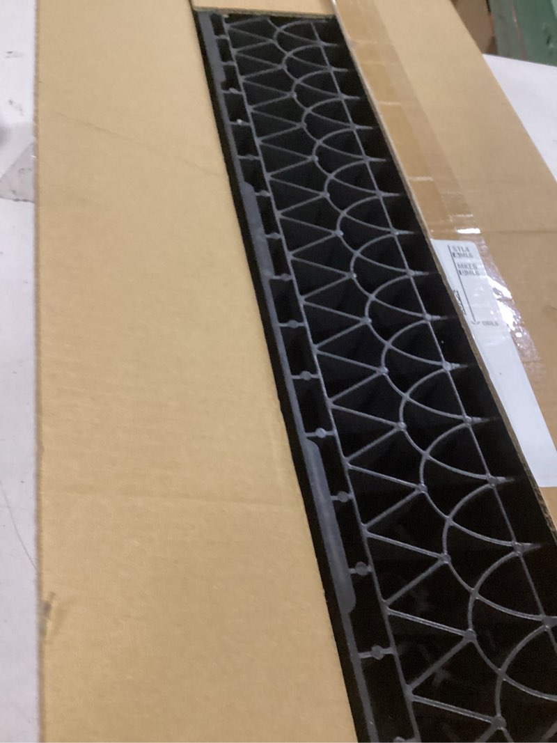 Condition photo showing Good Condition for magisale low profile plastic car service ramps 3 ton heavy duty truck vehicle ramps for oil changes& maintenance- 2 pack 2pc