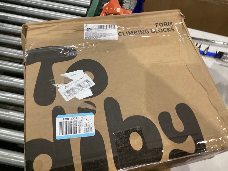 Condition photo showing Good Condition for 6-Piece Soft PU Leather Toddlers Climbing Toys, Baby Foam Climbing Blocks for Toddlers, Foam Play Gym Climber Structures for Toddler 3, Indoor Climb and Crawl Activity Play Set Classic