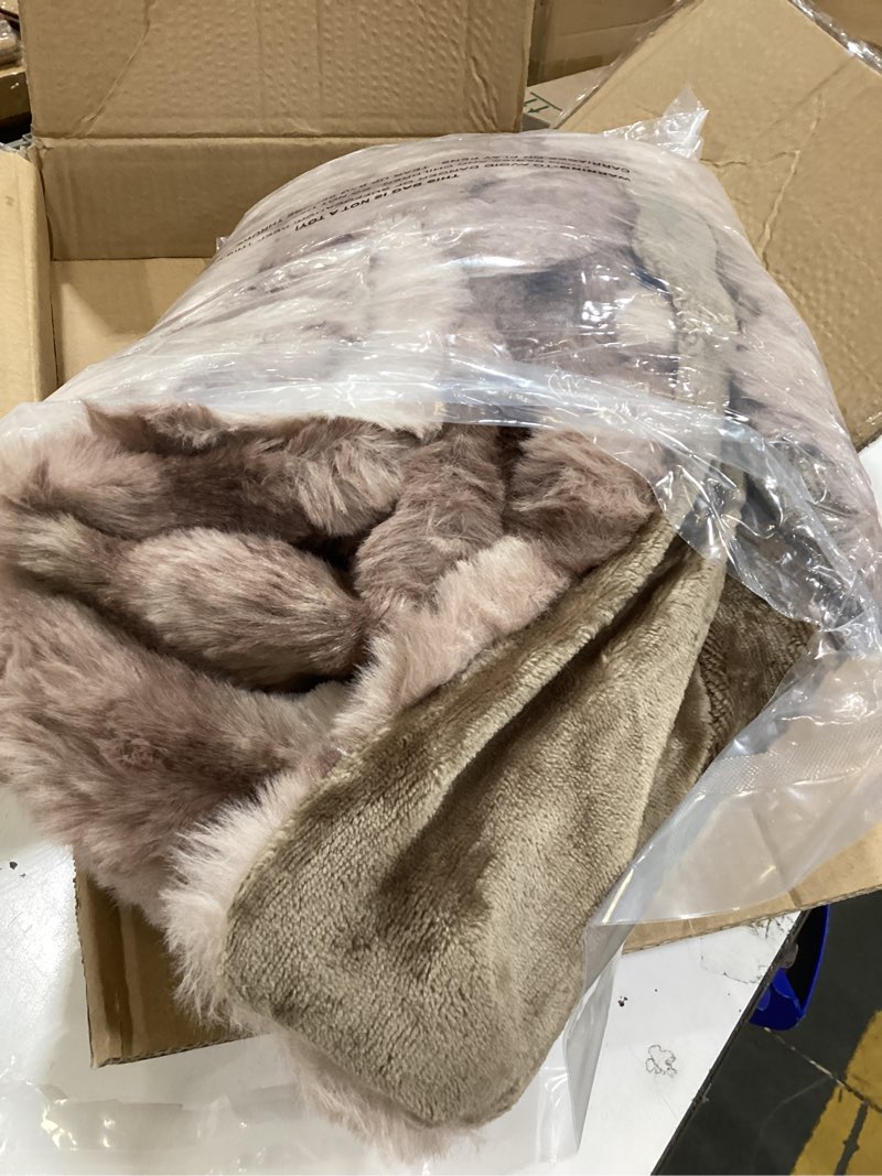 Condition photo showing As Is for downcool faux fur throw blanket for couch,size 50x60”