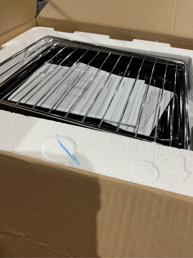Condition photo showing Good Condition for midea flexify pro french door air fryer toaster oven, premium cooking experience with precision heat, easy-clean enamel interior & modern control, 26.4 qt