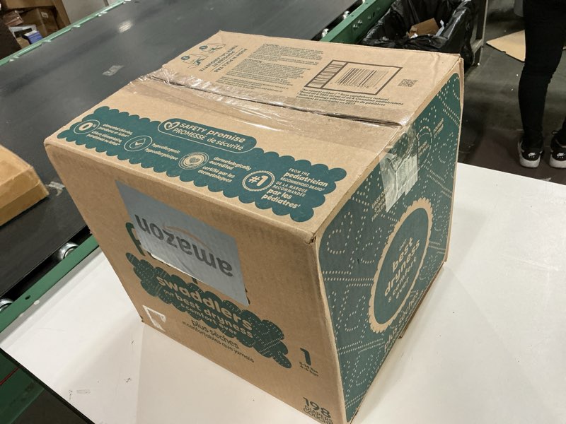 Condition photo showing New/Like New for Pampers Swaddlers Diapers, Size 1 (8-14 lbs), 198 Count, Absorbent, Keeps Baby Dry and Comfortable, Skin Safe Disposable Baby Diaper (Packaging May Vary) Size 1 198