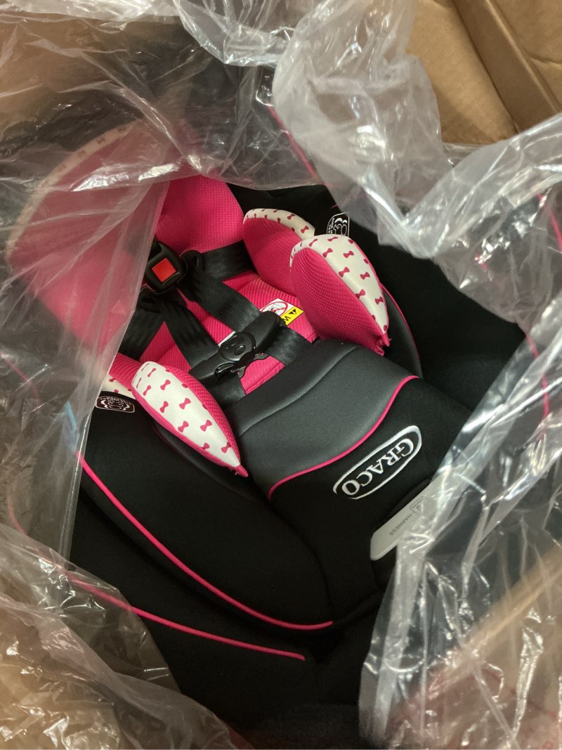 Condition photo showing Good Condition for Graco Extend2Fit Convertible Baby Car Seat, Rear and Forward Facing, Adjustable Extension Panel for Extra Legroom, Kenzie 2-in-1 Kenzie 2.0