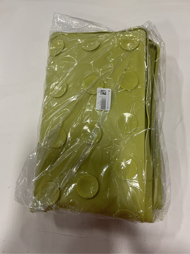 Condition photo showing New/Like New for 31.5" x 20" Large Multi-Function Dog Food Mat,Silicone Dog Lick Mat, Slow Feeder Mat for Dogs, Pet Mats for Food and Water,Pet Food Mat with Lip to Prevent Spills (Green)