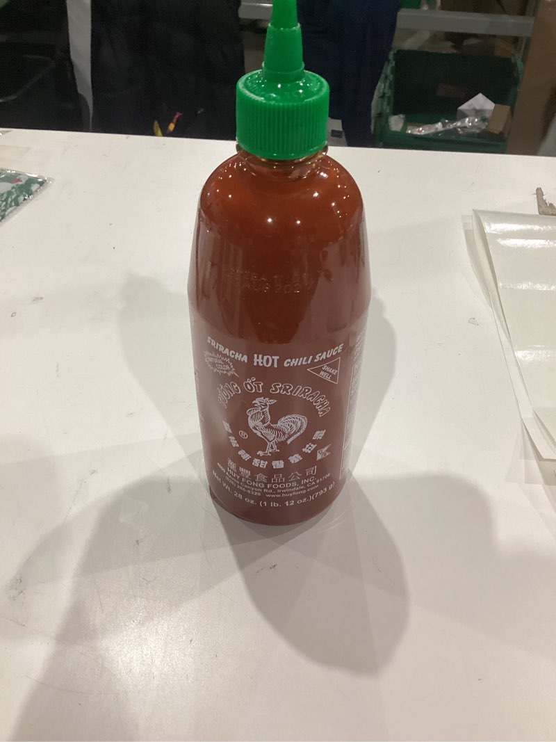 Condition photo showing New/Like New for TUONG OT SRIRACHA, SRIRACHA CHILI SAUCE