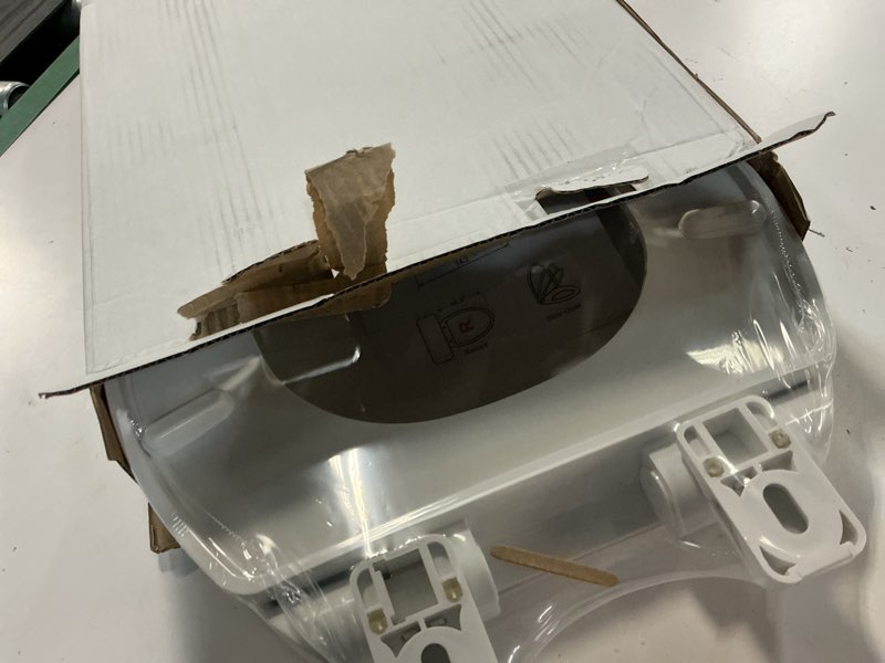 Condition photo showing Good Condition for round toilet seat, standard 16.5” slow/soft close round toilet seat for round toilets, no-slam quiet-close lid, easy-to-install, white, durable never-loosen design white round(standard)