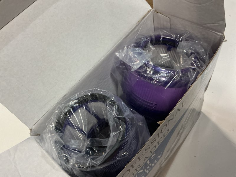Condition photo showing Good Condition for upgraded 10000mah v15 battery replacement for dyson v15 detect/detect absolute/ v15s detect submarine/ sv22/ sv47/ v11 click-in vacuum cleaners 2 filters included dys v15 10000mah