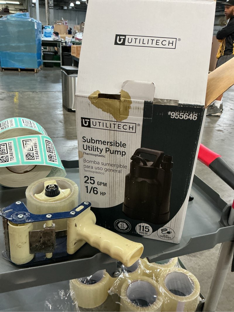 Condition photo showing As Is for utilitech 1/6-hp 115-volt 25-gpm thermoplastic submersible utility pump