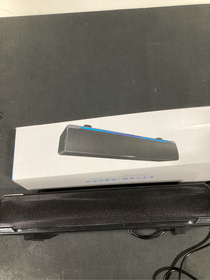 Soundbar, Multi-Function Stereo Surrounding Deep Bass Sound USB Wired Indoor Music Player Box 3.5mm 