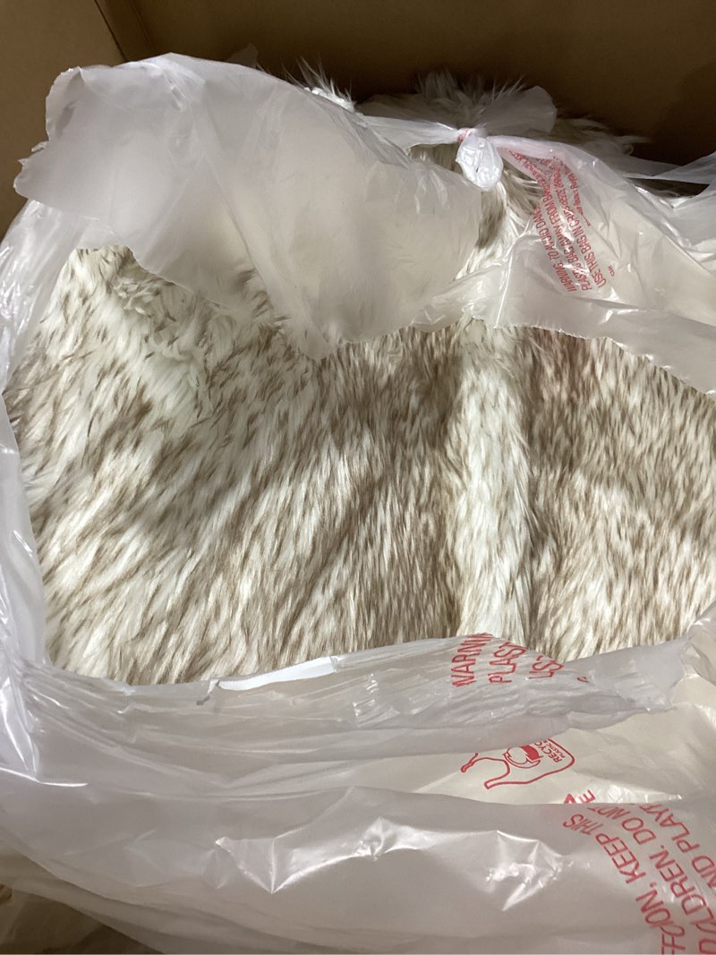 Condition photo showing As Is for IHAPPYDOG Luxury Faux Fur Orthopedic Dog Bed, Memory Foam Dog Bed? for? Small, Medium, Large and XL Pets, Fluffy Pet Bed with Waterproof ?and ?Washable Cover (White w/Brown Tips, 50"x30") White w/ Brown Tips Large/Extra Large