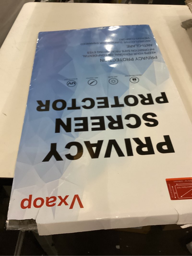 Privacy screen protector