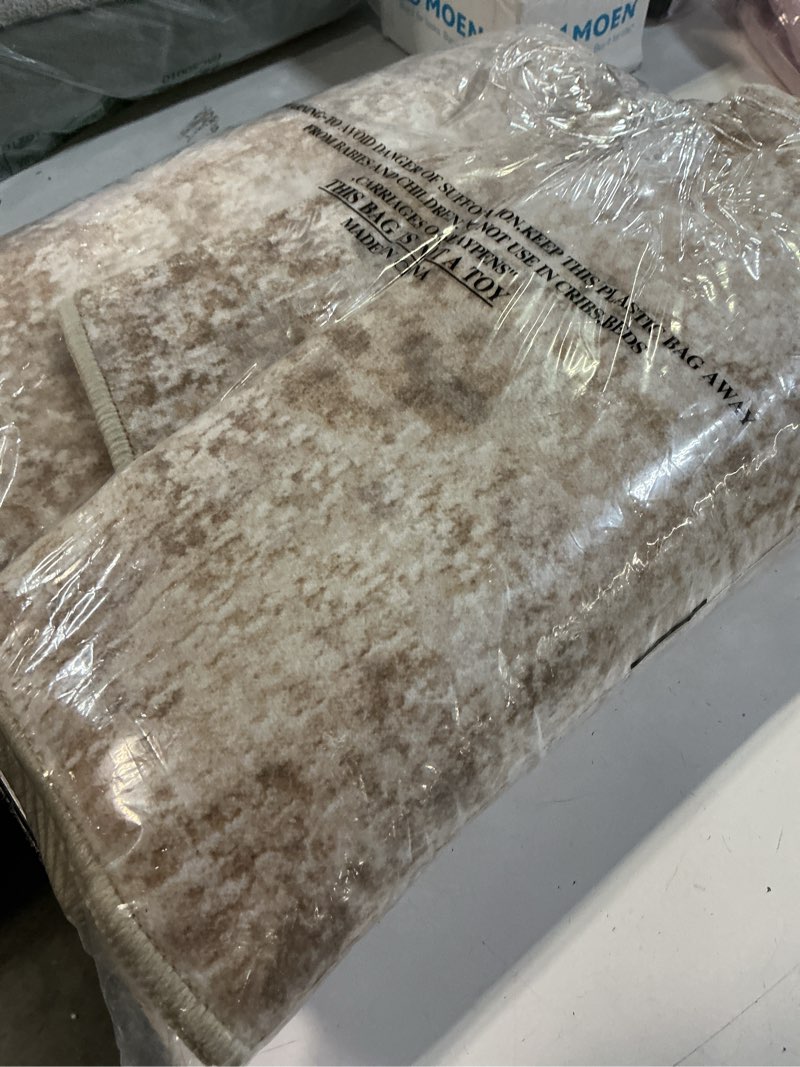 Condition photo showing New/Like New for uermei 2x6 washable runner rug for hallway, non slip low pile kitchen carpet, neutral modern abstract indoor floor mat for entryway laundry, kid & pet safe high traffic area, beige/brown beige/brown 2' x 6' (runner)