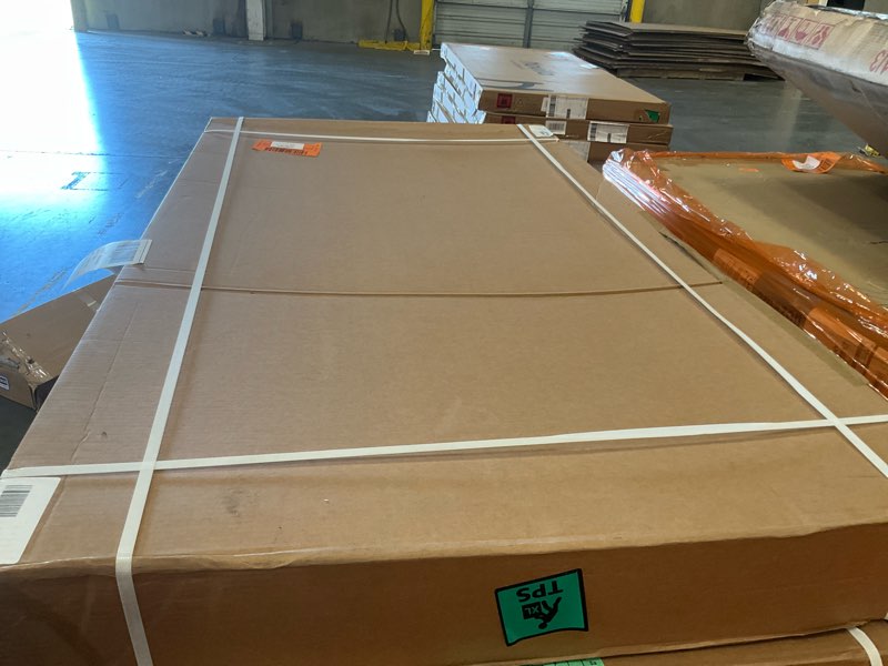 Condition photo showing New/Like New for dreamline slimline 32 in. d x 60 in. w x 2 3/4 in. h right drain single threshold shower base in white, dlt-1132602 white 32 inch d x 60 inch w right drain
