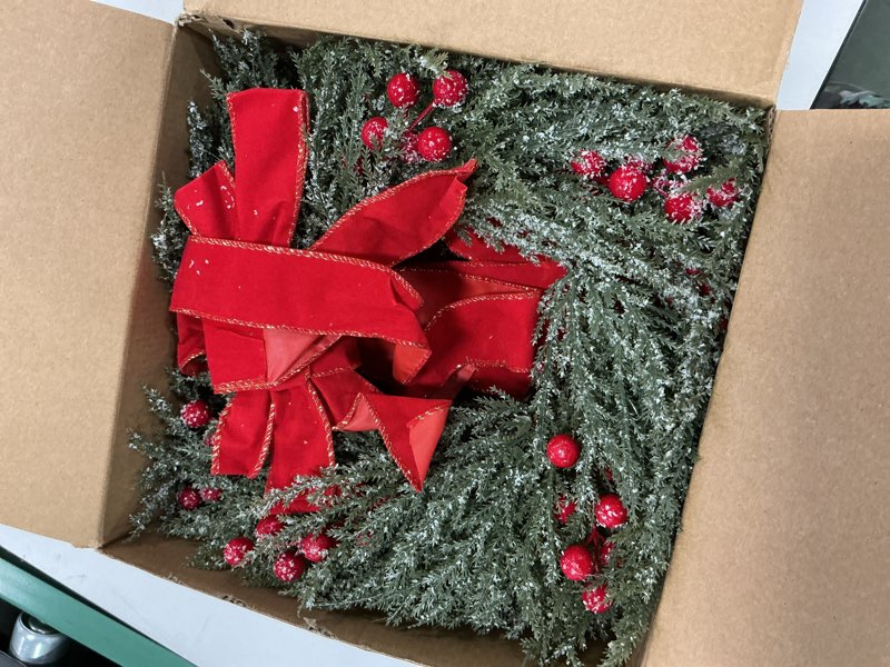 Condition photo showing Good Condition for YoleShy 6 Pcs Small Christmas Wreath 12'' Mini Wreaths for Kitchen Cabinet Wreaths with Berry & Red 