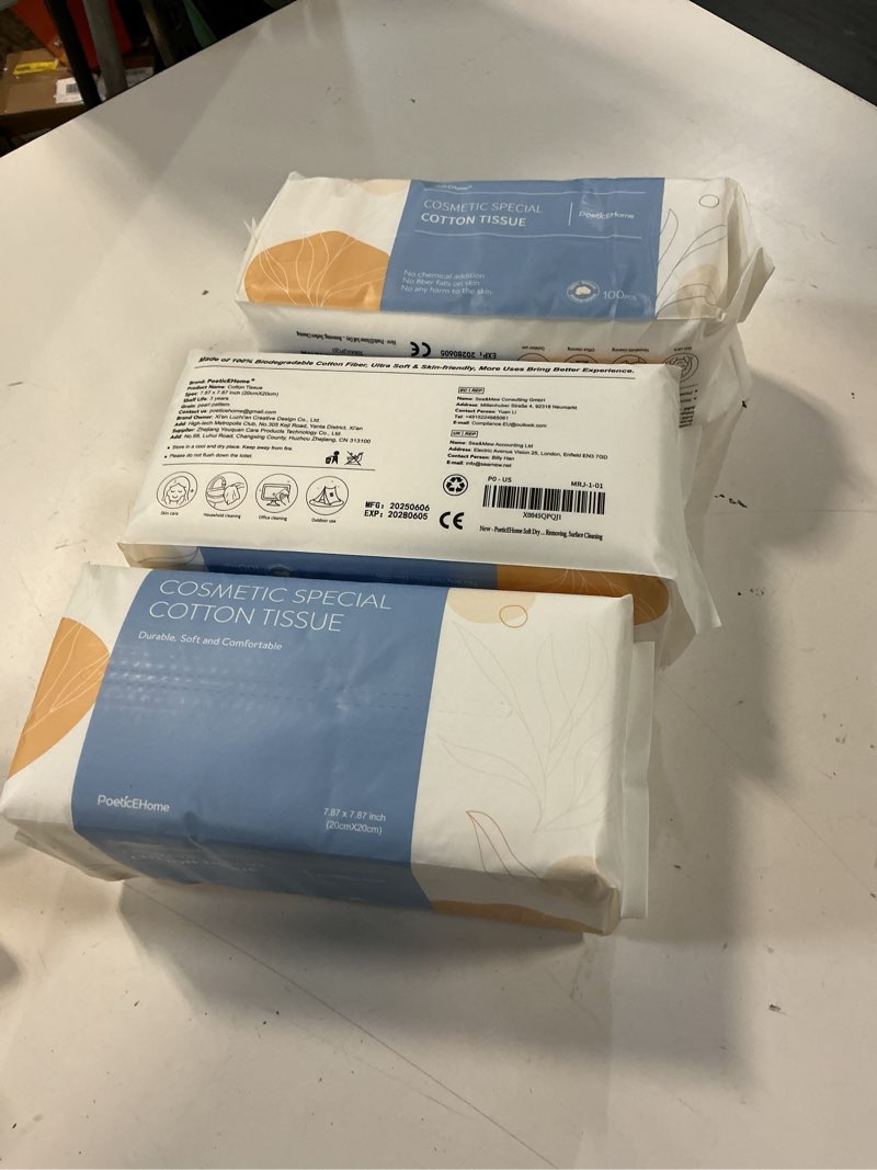 Condition photo showing Good Condition for poeticehome soft dry wipe 3 pack, cotton tissue face towel, disposable facial cleansing cloths, dry wet use for sensitive skin, makeup removing, surface cleaning (300 count)