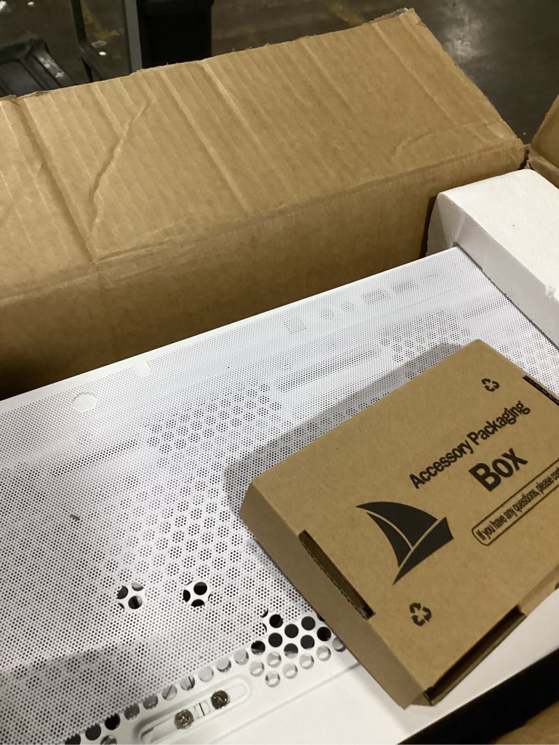 Condition photo showing Good Condition for diypc diy-atx08-wood black usb3.0 /type c atx mid tower gaming computer case w/tempered glass side panel and walnut wood front panel