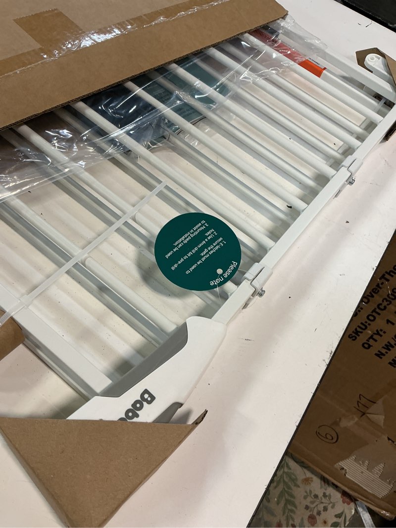 Condition photo showing Good Condition for babelio baby gate for stairs, kitchen & doorways, 26-43" w 28" h no bottom bar| easy installation| one-handed operation| auto-close| hardware mount (drill needed) safety dog/pet gate indoor (white) *white 28" h, 26-43" w-standard