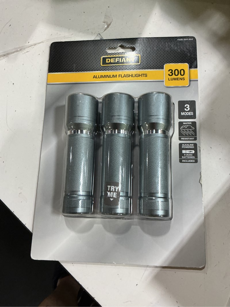 Condition photo showing New/Like New for 3-pack 300-lumen aluminum flashlights