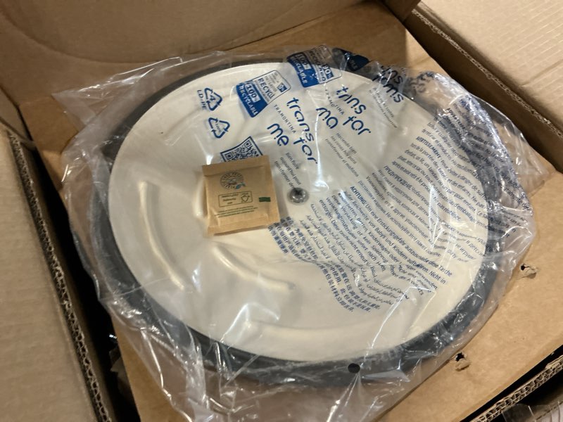 https://lotting-media.assets.bidfta.com/lotting_cf10a991-f234-463f-a6db-77c6d00d90c7