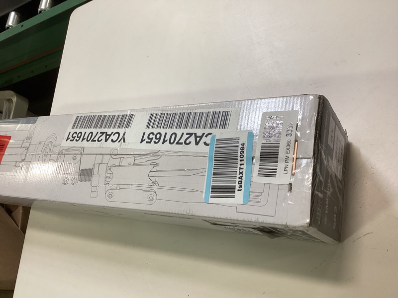 https://lotting-media.assets.bidfta.com/lotting_cf141833-0228-47e4-a6ee-4c6c39d4d704