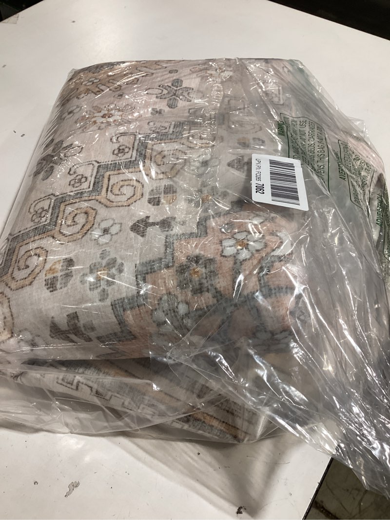 Condition photo showing Good Condition for zesthome 5x7 Area Rugs - Ultra-Thin Washble Rug, Stain Resistant Anti Slip Backing Rugs for Living Room,Bedroom, Vintage Home Decor Area Rug Pink/Grey 5' x 7' (Rectangular)