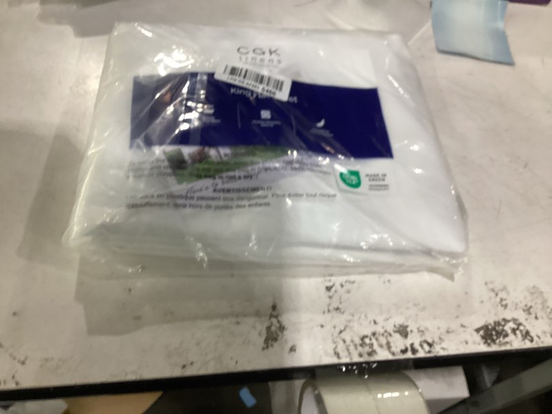 Condition photo showing New/Like New for king size flat sheet - hotel quality top flat bed sheet only - ultra-soft, comfy, breathable & cooling - fade & wrinkle free - easy-care, stain & shrink resistant bedding - easy-fit & oeko-tex - white king 01 - white 1