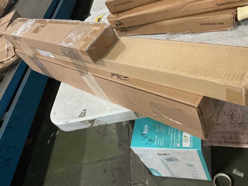 Assorted window blinds