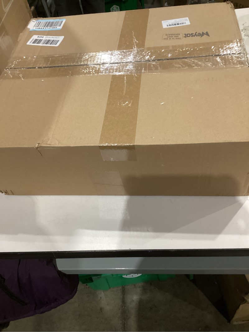 Condition photo showing New/Like New for Soaoo 5 Pcs Mercury Glass Christmas Tree with LED Lights 10 Inch Large Figurine Lighted Christmas Tree Decoration Light up Tabletop Glass Decor for Home Table Centerpiece(Red)