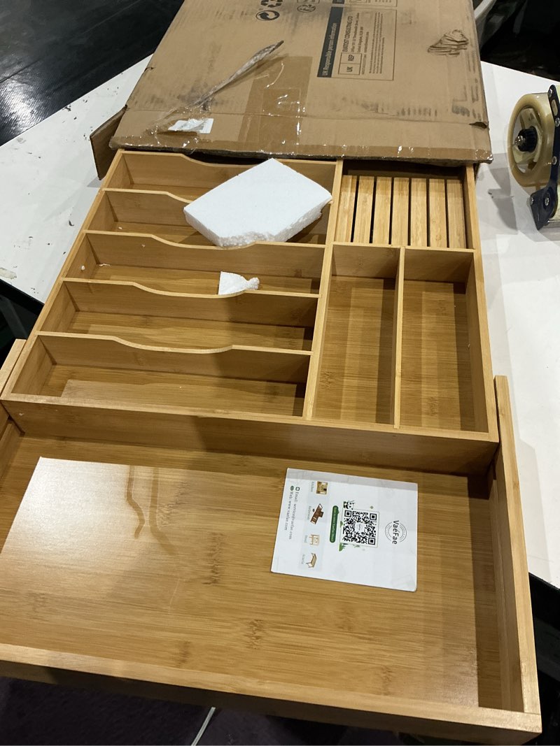 Condition photo showing Good Condition for vaefae extra large kitchen utensil holder, bamboo silverware drawer organizer, expandable cutlery organizer with knife block, multifunctional drawer divider (10-12 compartments)