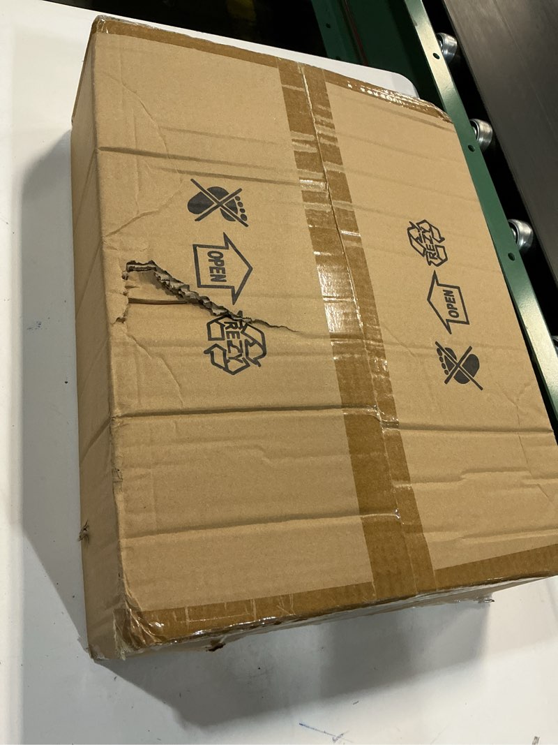 Condition photo showing item condition for Set of 2 Gold Metal Wedding Arch Backdrop Stand (7.2FT and 6FT) Balloon Arched Frame Backdrop Stand for Parties, Wedding Birthday Baby Shower Graduation Holiday Ceremony Supplies Decor 7.2FT, 6FT