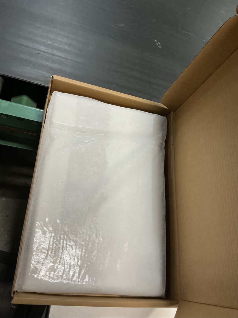 Condition photo showing New/Like New for clear plastic table cover protector rectangle pvc tablecloth vinyl waterproof wipeable boho tablecloths for home holiday party (green, 60"x120") green 60" x 120" (rectangular)