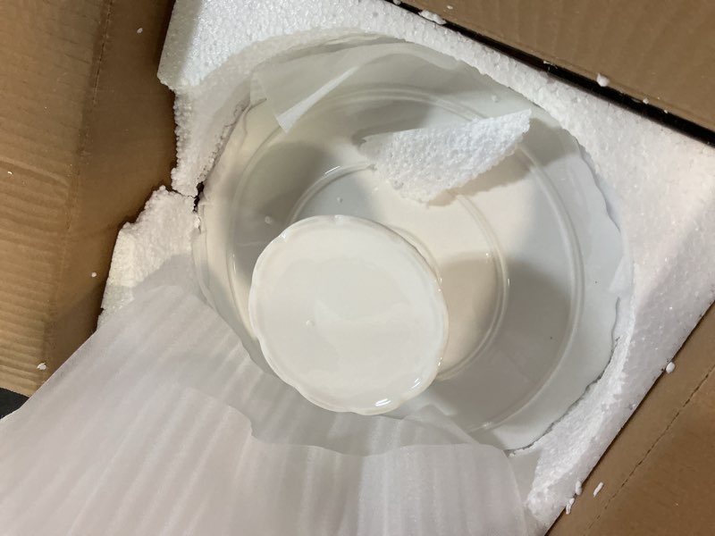 Condition photo showing Good Condition for 12" white cake stand for 10" cake, porcelain cake plate, cake pedestal stand, round dessert stand, wedding cake stand for party, birthday, baby shower, christmas, mother's day, home decorating cake display stand 12 inch (for up to 10" cake)