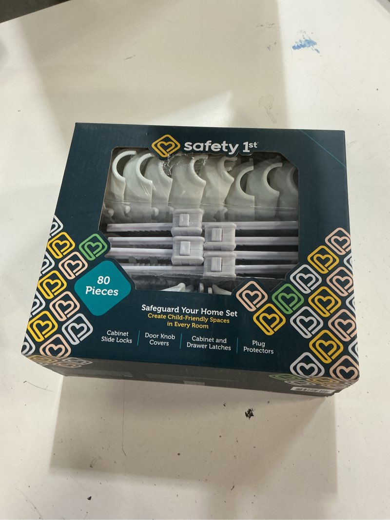 Condition photo showing New/Like New for safety 1st home safeguarding set - 80pc