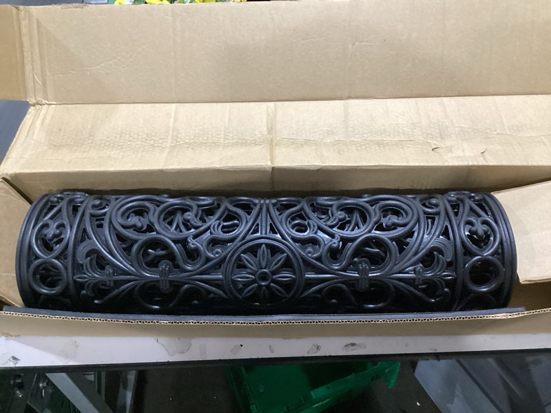 Condition photo showing Good Condition for calloway mills az900223048 gatsby rubber doormat, 30" x 48", black 2'6" x 4' (rectangular) doormat