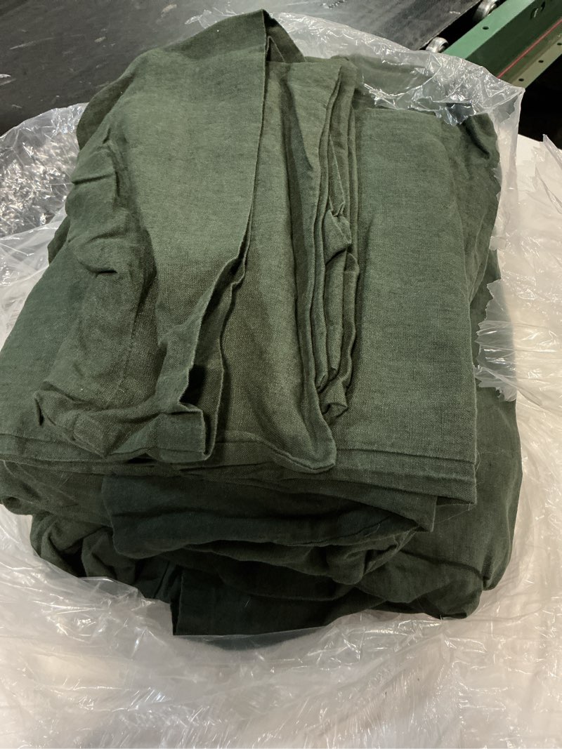 Condition photo showing Good Condition for european linen sheet set, cal king, pine