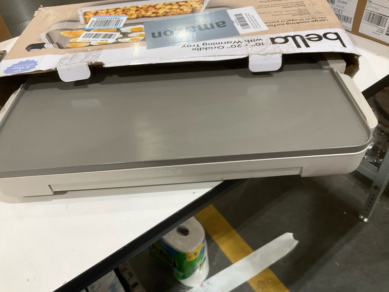 Condition photo showing As Is for bella 10" x 20" Electric Griddle with Warming Tray, EverGood™ Ceramic Nonstick Coating & Removable Temperature Probe, Dishwasher-Safe Drip Tray & Cool Touch Handles, 1500 Watt, Oatmilk 10" x 20" Oatmilk + Tray