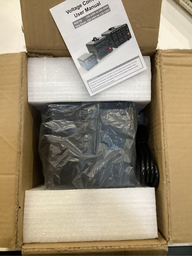 Condition photo showing New/Like New for yinleader 110v to 220v voltage converter transformer 2000w step up/down 110/120 volt - 220/240 volt converter