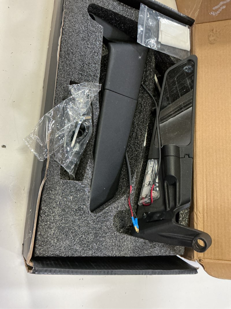 Condition photo showing Good Condition for xingwu motorcycle mirrors with led turn signal large stealth mirror adjustable wind wing side rearview mirror for z650 z900 z1000 duke 390 790 1290 mt07 mt09 s1000 street bike with turn signal