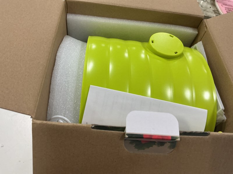 Condition photo showing Good Condition for Smart Bird Feeder with Camera, AI Identify Birds Species Solar Powered, 2K HD Video Bird House with Camera, Instant Arrival Alerts, Waterproof Squirrel Proof, Gift for BirdLovers, 2.4GHz WiFi, Green