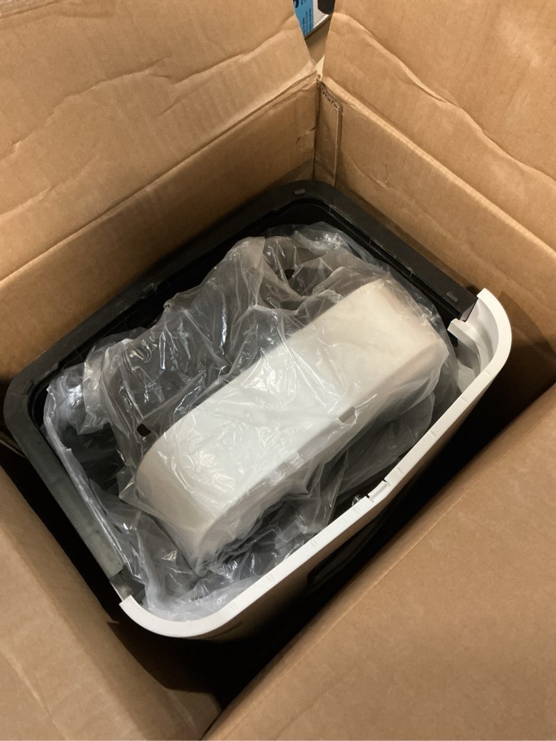 Condition photo showing Good Condition for Aurora High Security 150-Sheet Auto Feed Micro-Cut Paper and Credit Card Shredder with 6.3 Gallon Pullout Basket / 60 Minutes/Security Level P-4 AU155MB