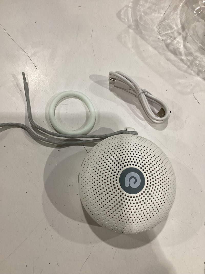 Condition photo showing New/Like New for dreamegg portable noise machine for baby adult, features powerful battery, 21 soothing sound, noise canceling for office & sleeping, sound therapy for home, travel, registry gift, classic white