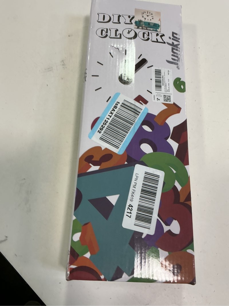 Condition photo showing New/Like New for Junkin 3D Large Frameless DIY Wall Clock Modern Decor Family Quote Wall Stickers Clock Kit for Home Living Room Bedroom Office Decorations Adjustable Size(Black)