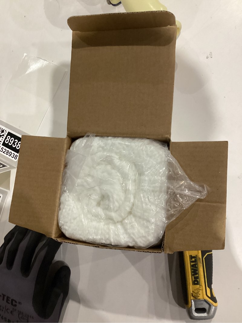 Condition photo showing New/Like New for NPQQUAN Thick Warm Winter Hats for Women Knit Beanie Hat Skull Cap Beanies for Men Women Thick (White+white)