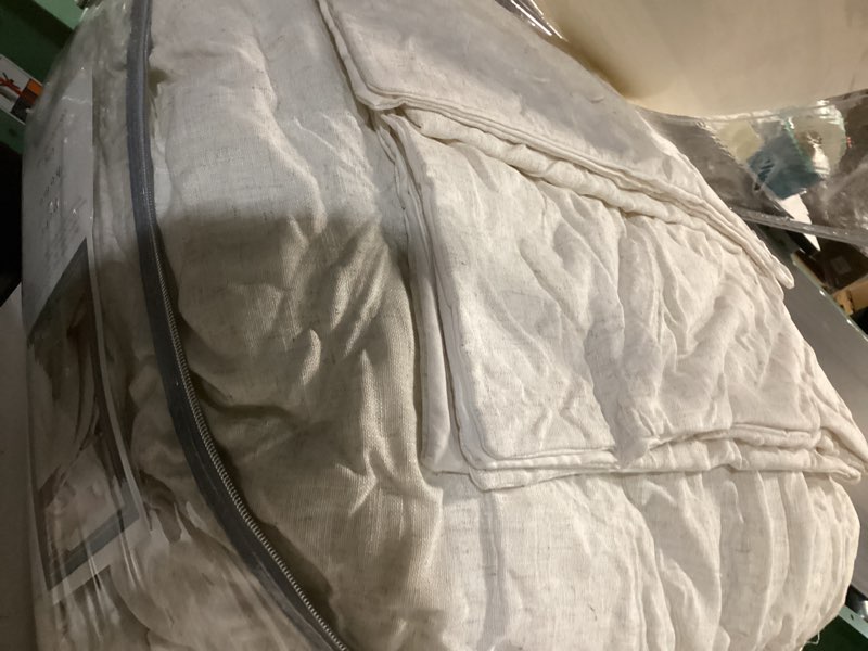 Condition photo showing As Is for Peri Home Microsculpt Vintage Tile 3-Piece Comforter and Sham Set, King, Linen