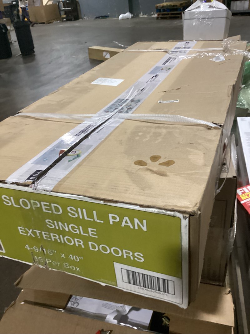 Condition photo showing Good Condition for sloped sill pan single exterior doors 15pk 