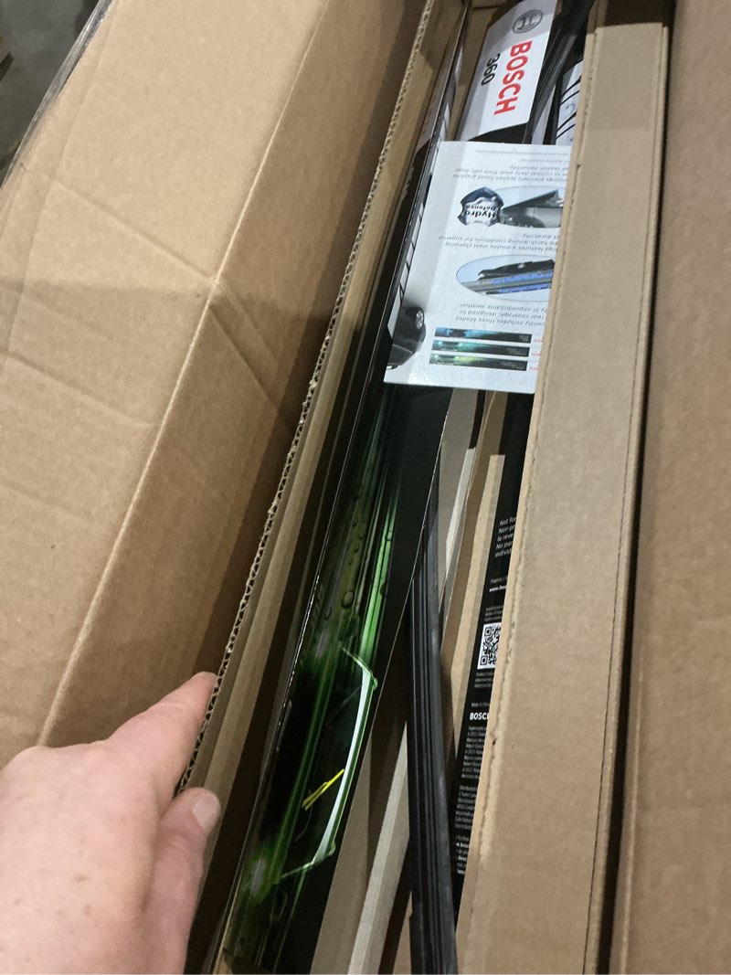 Condition photo showing Good Condition for BOSCH B36010 360 Complete Vehicle Wiper Blade Replacement - Includes Front Beam Blades (Pair) + Rear Wiper Blade (1) - 24"/18"/14" Front (24" & 18") + Rear (14") 360 Combo Pack (Front + Rear)